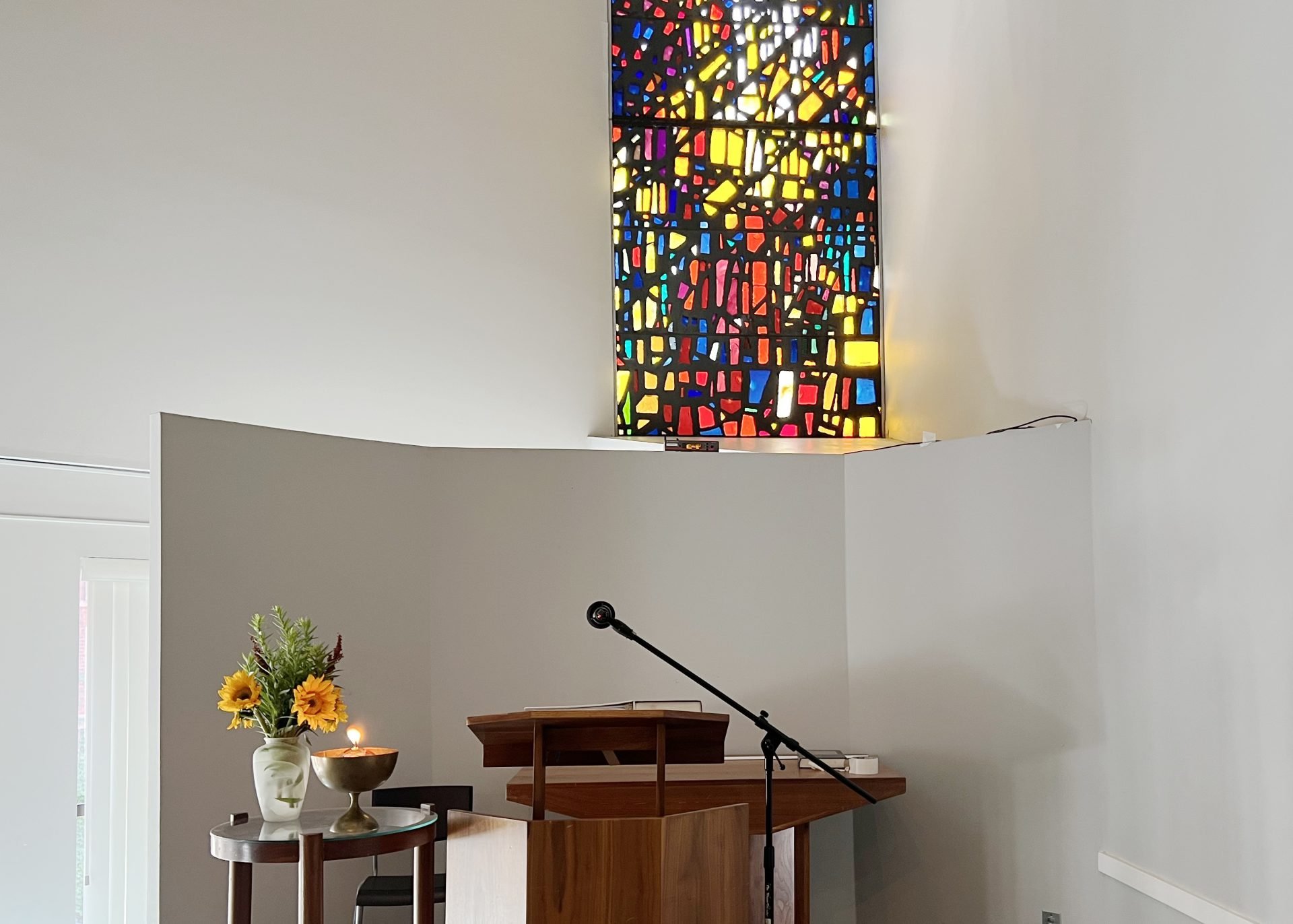 Summer Worship begins in Hale Chapel